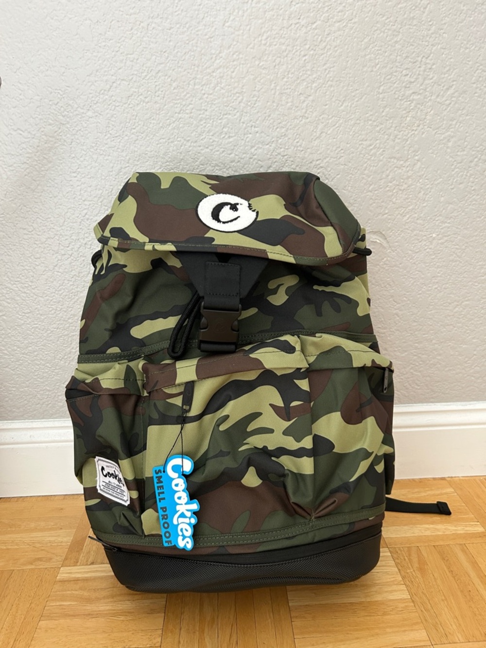 COOKIES BACKPACK UTILITY RUCKSACK (CAMO) NWT - Picture 3 of 8